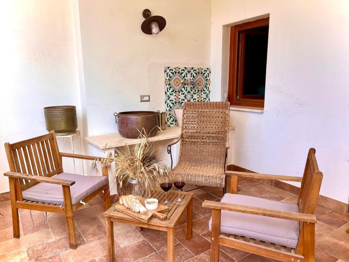 Donna Vittori - Borgo Agricolo Aparthotel Paliano Buitenkant foto