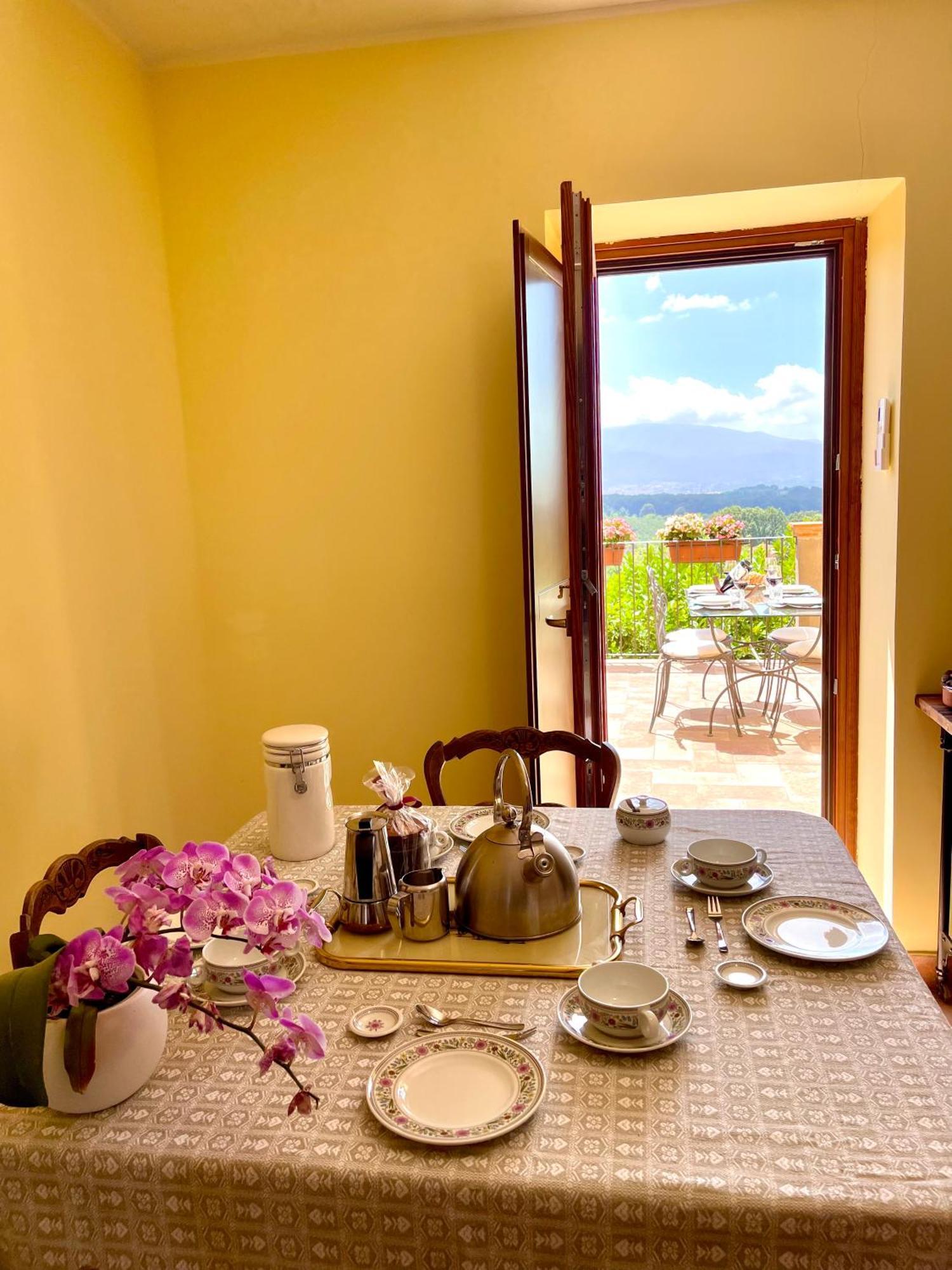 Donna Vittori - Borgo Agricolo Aparthotel Paliano Buitenkant foto